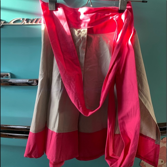 “SUPER RARE” Tarina Tarantino Apron - Picture 3 of 5